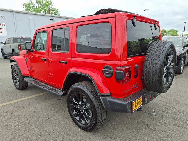 2025 Jeep Wrangler 4xe Sahara