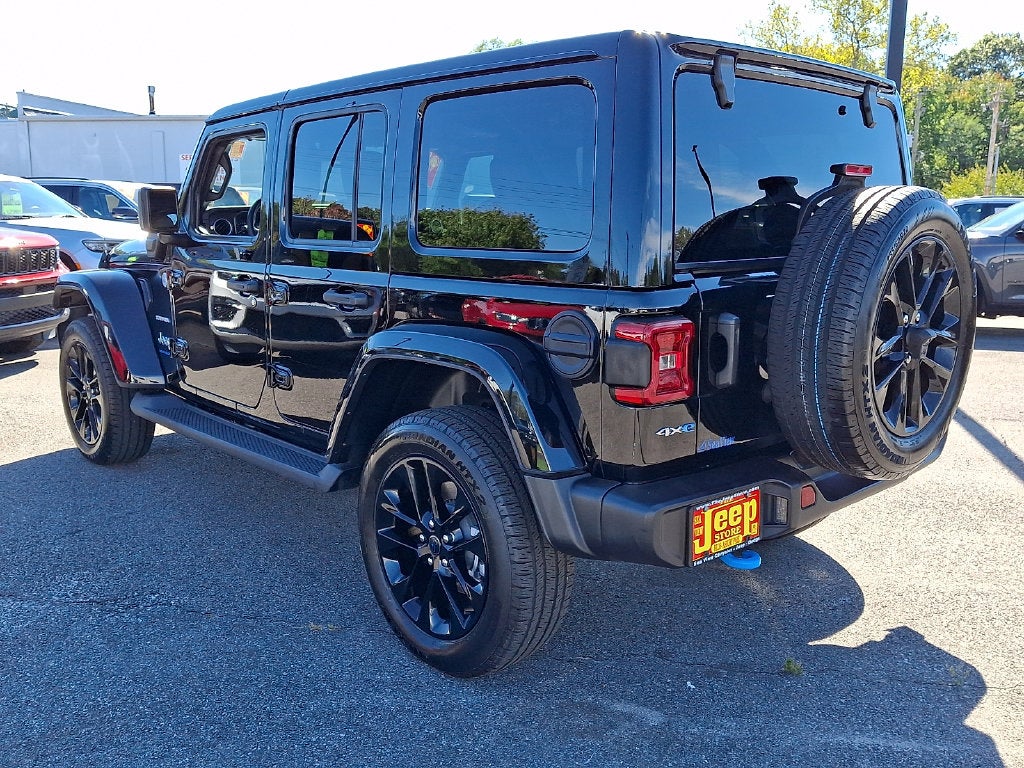 2024 Jeep Wrangler Sahara 4xe