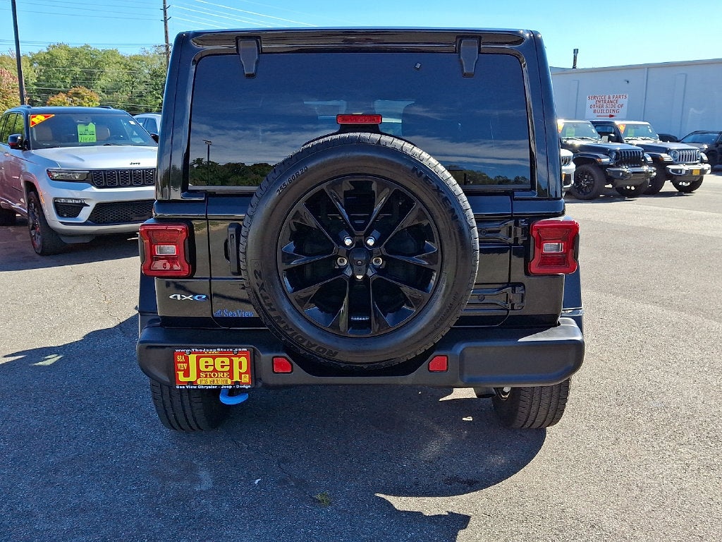 2024 Jeep Wrangler Sahara 4xe
