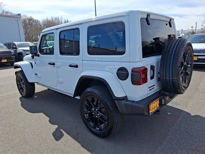 2025 Jeep Wrangler 4xe Sahara