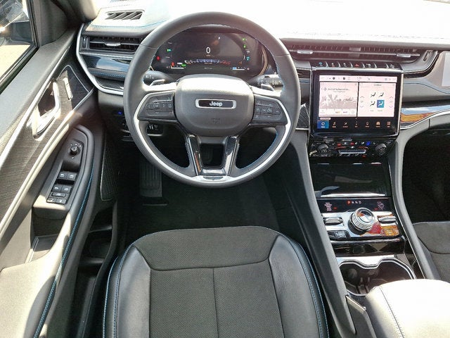 2023 Jeep Grand Cherokee 4xe Trailhawk