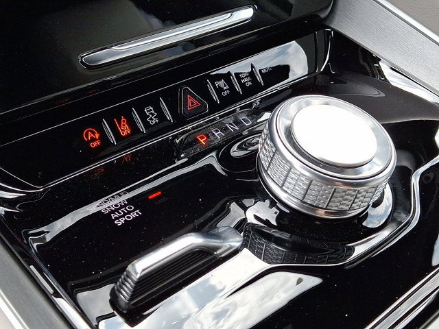 2026 Jeep Grand Wagoneer L 4x4