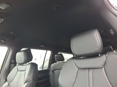 2026 Jeep Grand Wagoneer L 4x4