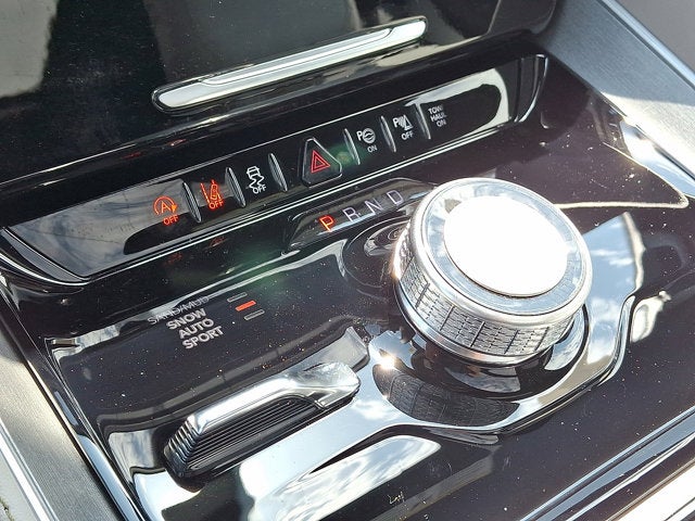 2026 Jeep Grand Wagoneer L 4x4