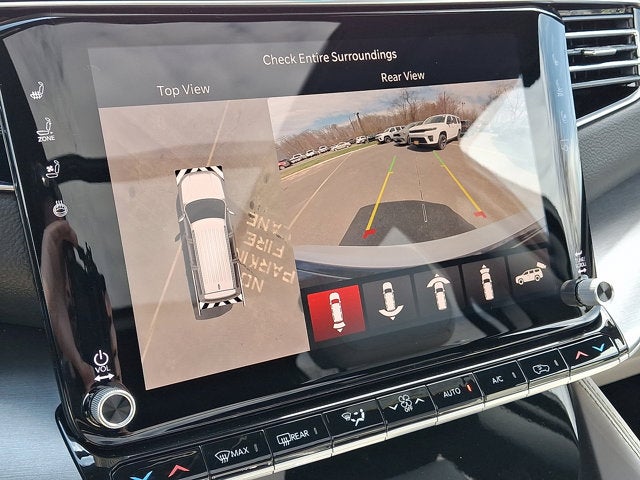 2026 Jeep Grand Wagoneer L 4x4