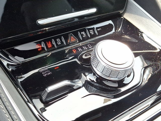 2025 Jeep Wagoneer L Series II