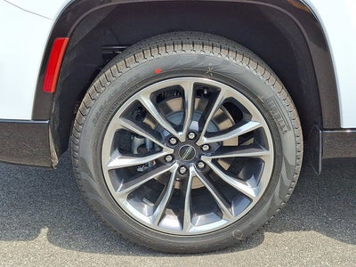 2025 Jeep Wagoneer L Series II