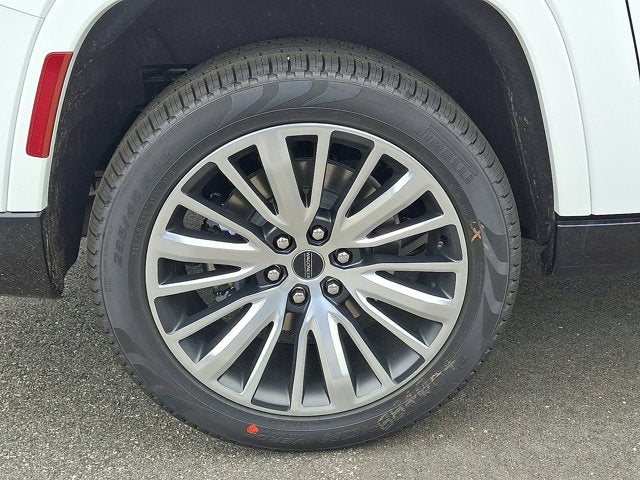 2025 Jeep Wagoneer L Series II Limited