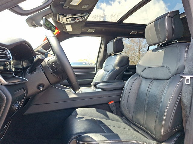 2025 Jeep Grand Wagoneer L Series II Obsidian