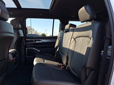 2025 Jeep Wagoneer 4x4