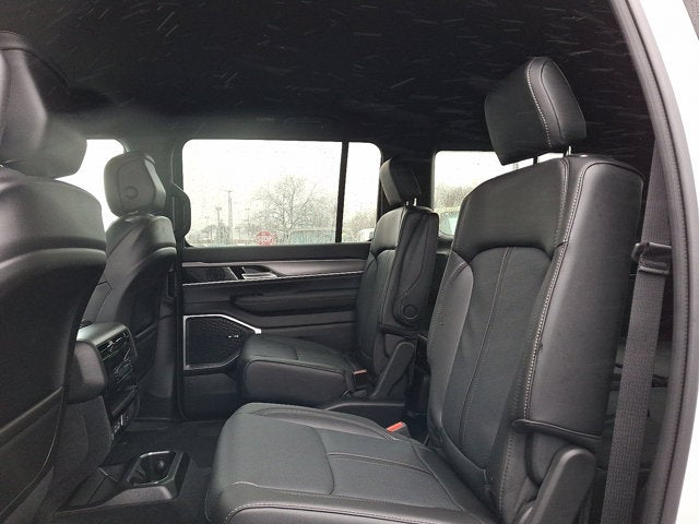 2026 Jeep Grand Wagoneer 4x4