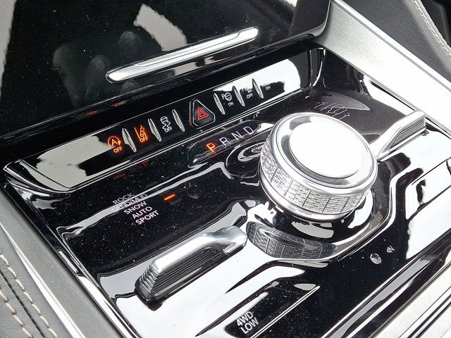 2026 Jeep Grand Wagoneer Upland