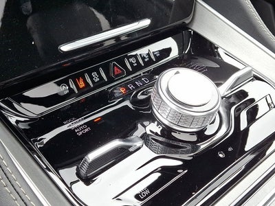 2026 Jeep Grand Wagoneer Upland