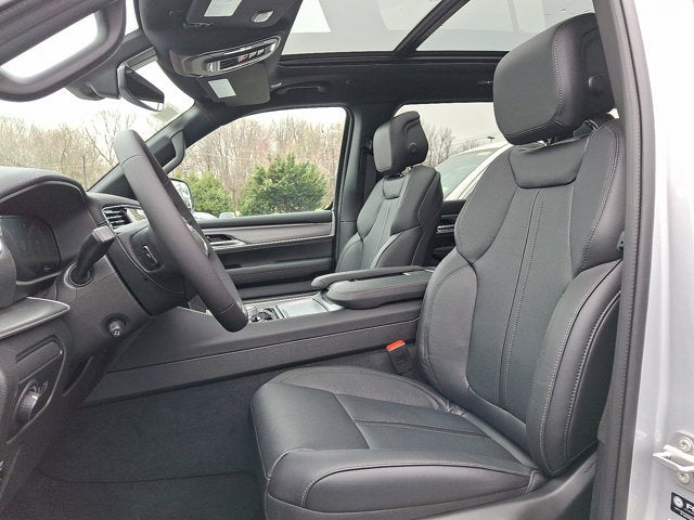 2026 Jeep Grand Wagoneer Upland