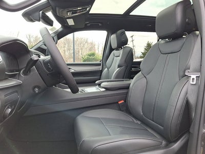 2026 Jeep Grand Wagoneer Upland