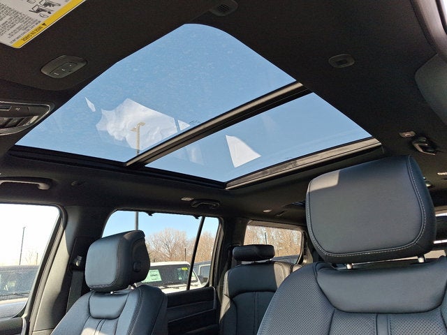 2026 Jeep Grand Wagoneer Limited Reserve