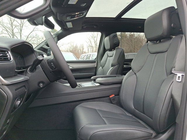 2026 Jeep Grand Wagoneer Limited Altitude