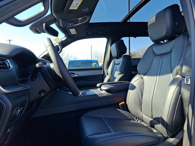 2026 Jeep Grand Wagoneer Limited Reserve