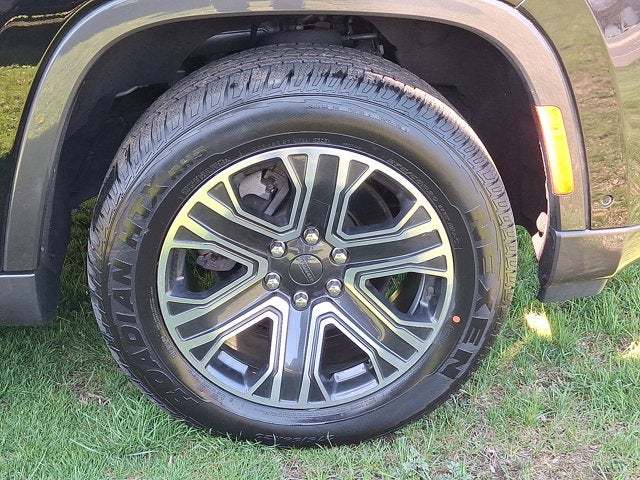 2022 Jeep Wagoneer Series III