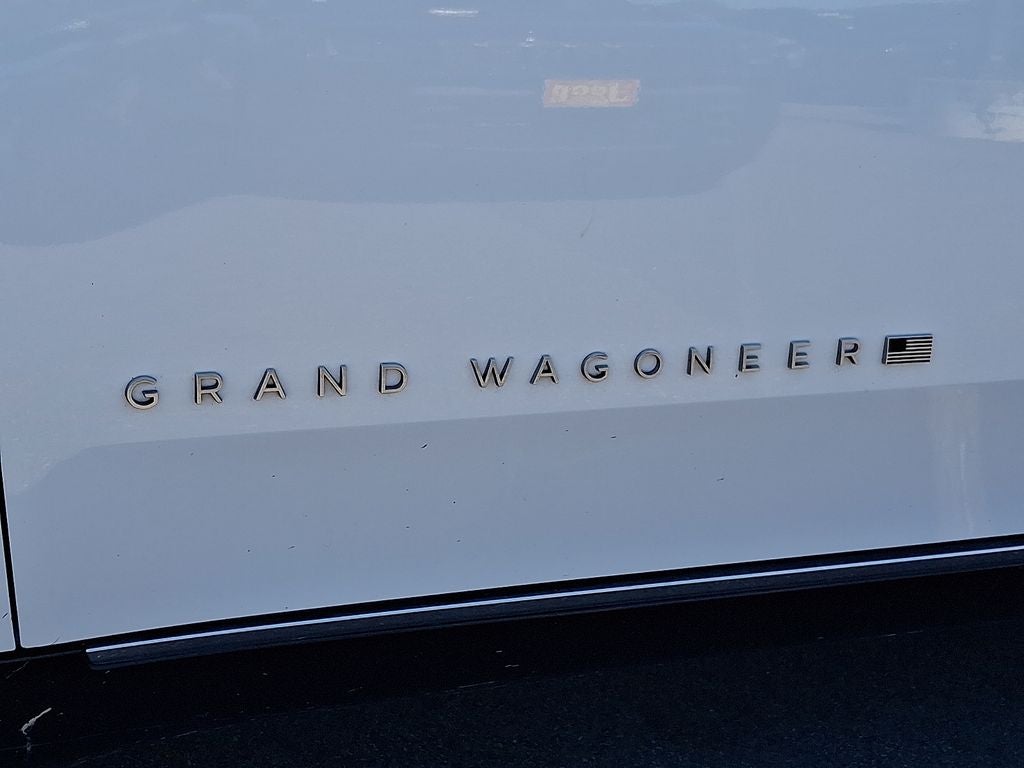 2025 Jeep Grand Wagoneer Base