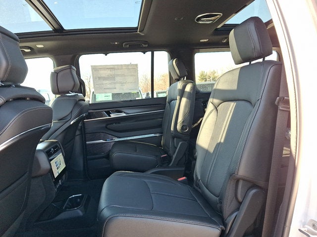 2026 Jeep Grand Wagoneer Summit Obsidian