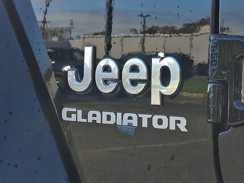 2021 Jeep Gladiator Overland
