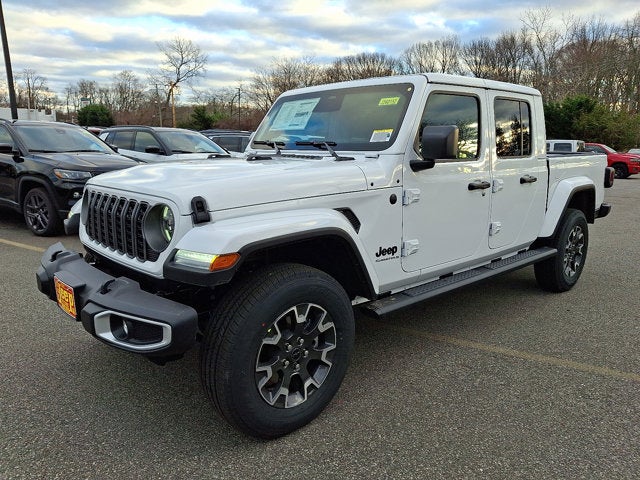 2026 Jeep Gladiator Sahara