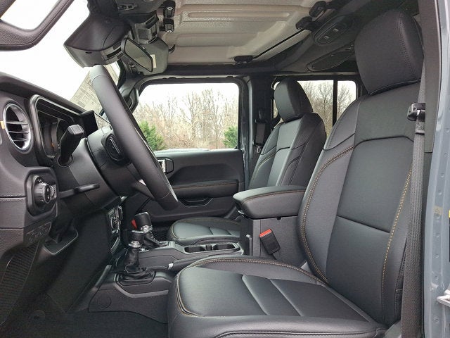 2026 Jeep Gladiator Sahara