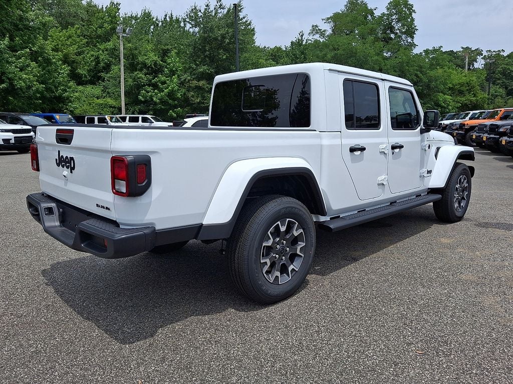 2026 Jeep Gladiator Sahara
