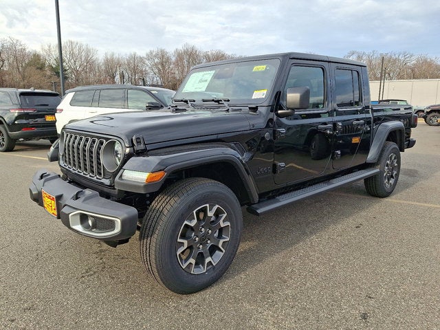 2026 Jeep Gladiator Sahara