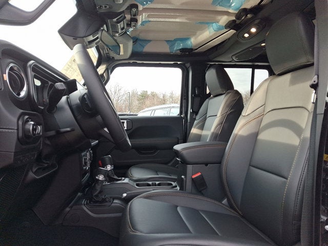 2026 Jeep Gladiator Sahara