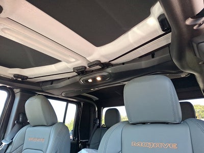 2025 Jeep Gladiator Mojave X