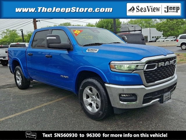 2025 RAM 1500 Big Horn/Lone Star 4x4 Crew Cab 5'7's photo