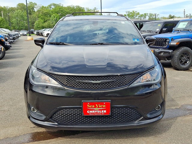2018 Chrysler Pacifica Touring L Plus