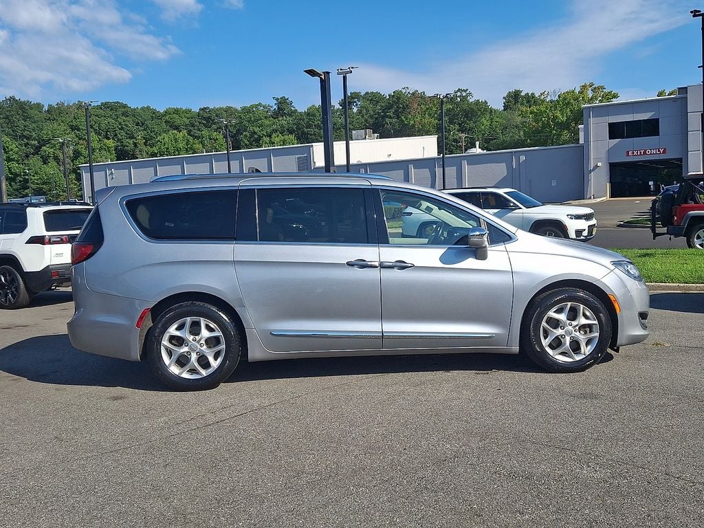 2020 Chrysler Pacifica Limited