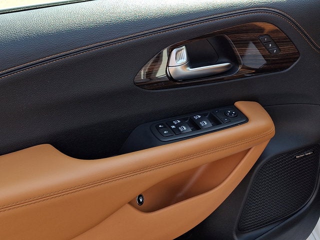 2022 Chrysler Pacifica Hybrid Pinnacle