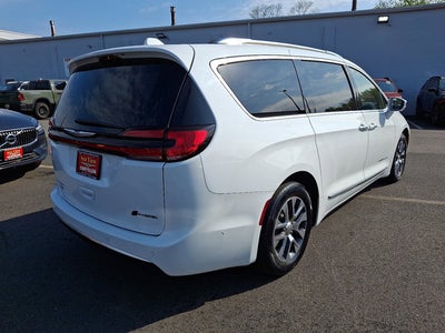 2022 Chrysler Pacifica Hybrid Pinnacle