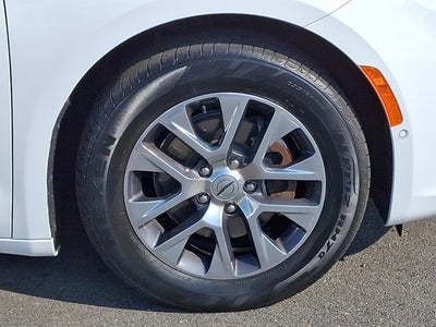 2022 Chrysler Pacifica Hybrid Pinnacle