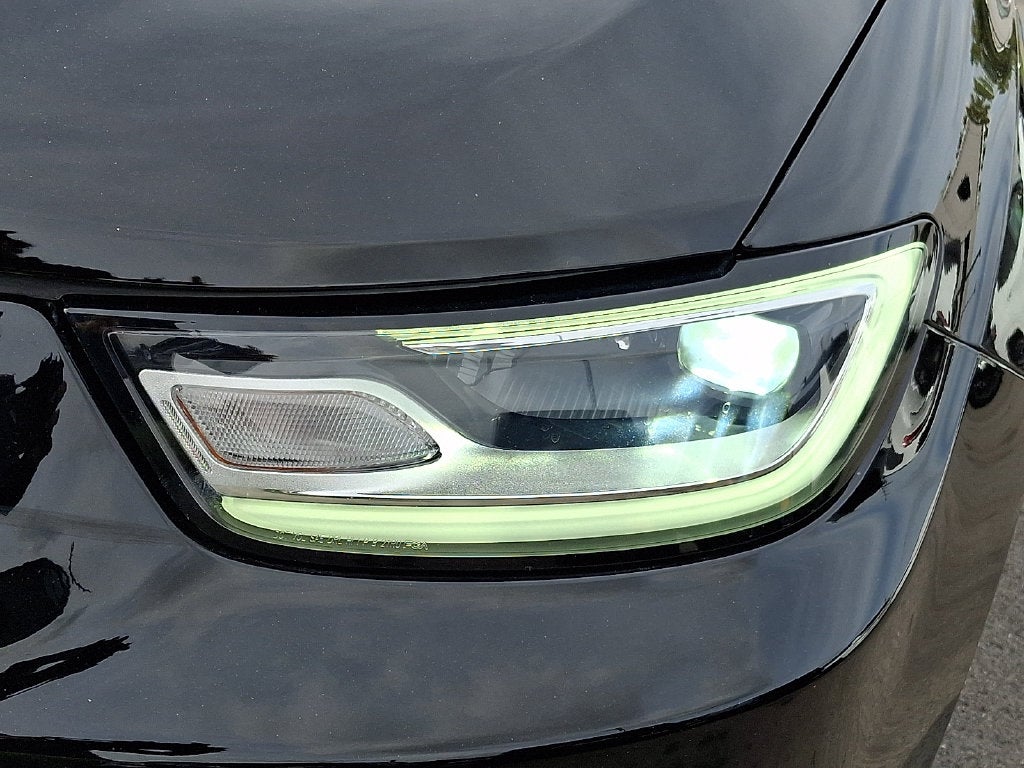 2025 Chrysler Pacifica Hybrid Pinnacle