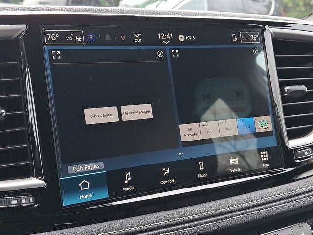 2026 Chrysler Pacifica Select