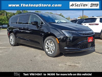 2027 Chrysler Pacifica Select