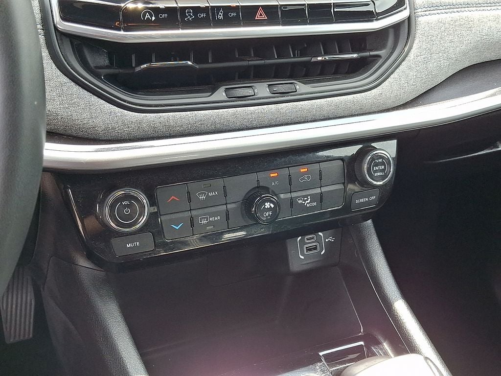 2023 Jeep Compass Latitude