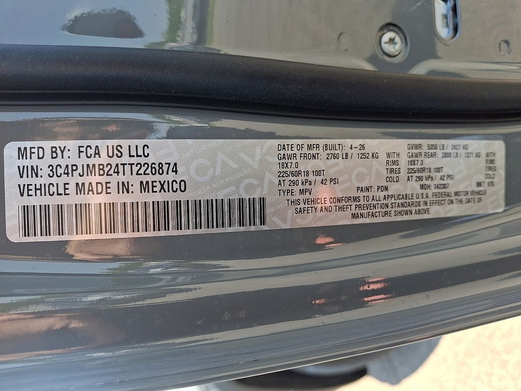 2026 Jeep Cherokee Laredo