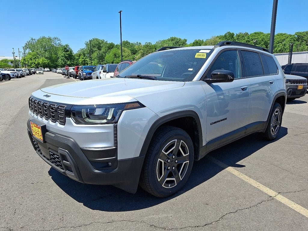 2026 Jeep Cherokee Laredo