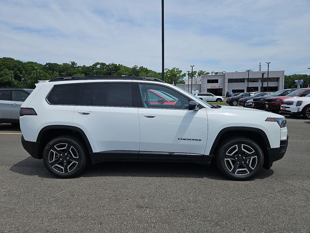 2026 Jeep Cherokee Laredo