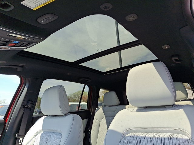 2026 Jeep Cherokee Overland