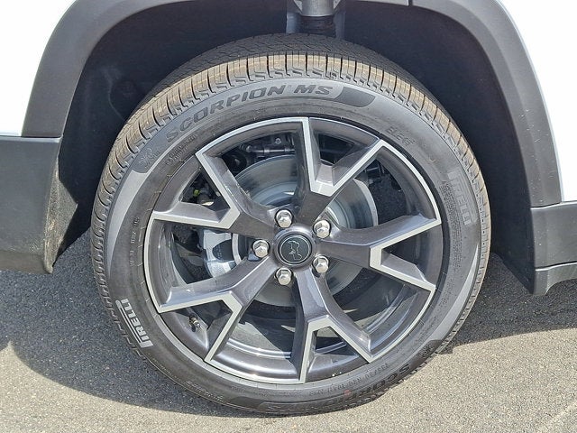 2026 Jeep Cherokee Overland