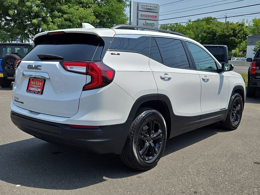2024 GMC Terrain SLE