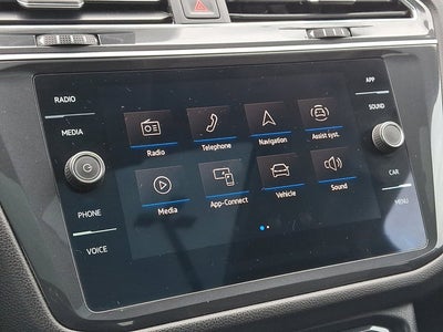 2023 Volkswagen Tiguan SE