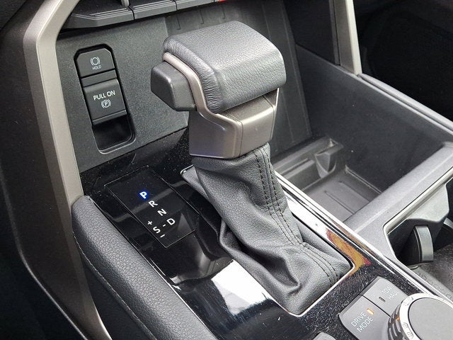 2022 Toyota Tundra 4WD Limited